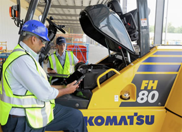 kiểm tra xe nâng Komatsu