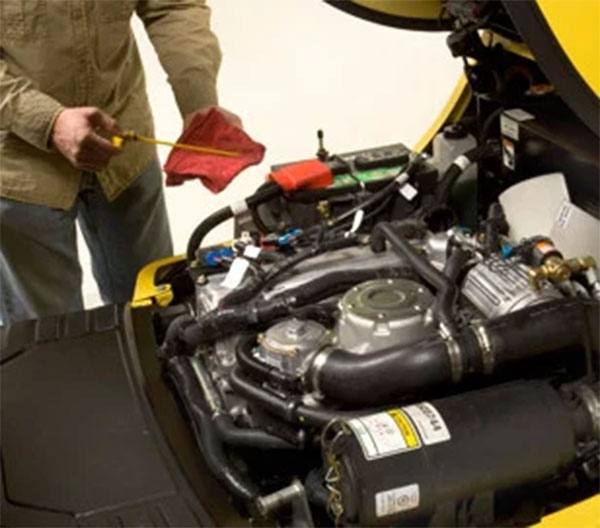 kiểm tra xe nâng Komatsu