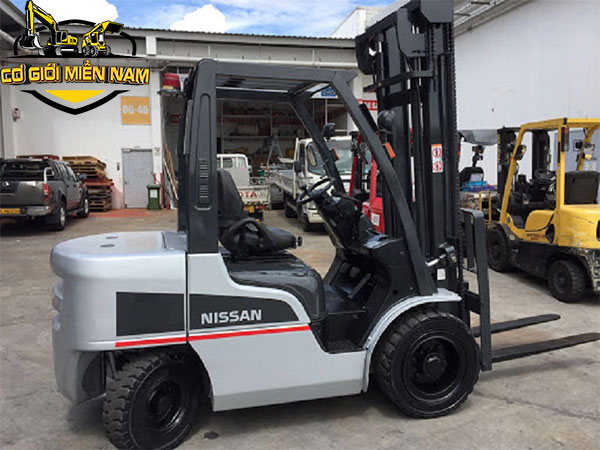 sửa xe nâng điện Nissan