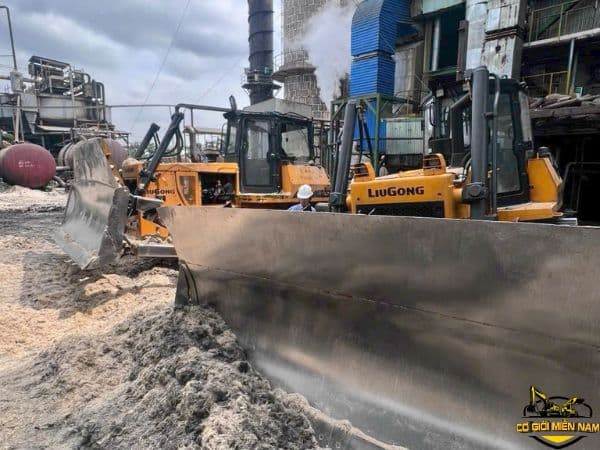 xe-san-di-chuyen-yeu-1