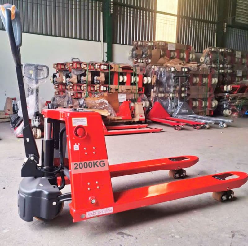 sua-xe-nang-pallet-mover-dien-2